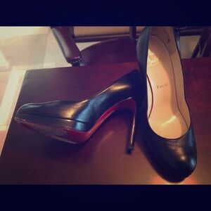 Christian Louboutin Pumps